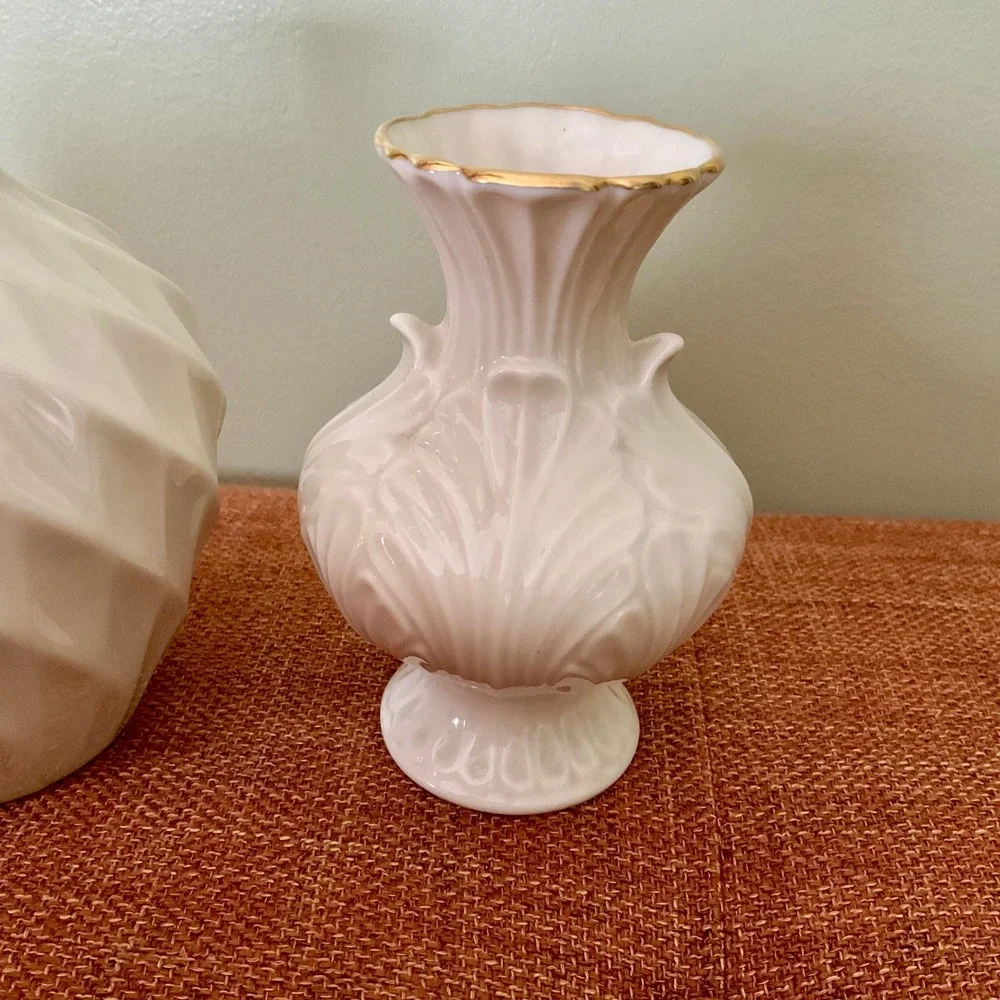 Lenox Ivory Fine China Bud‎ Vase Set 24k Gold Trim Swirl Leaf Embossed Made USA